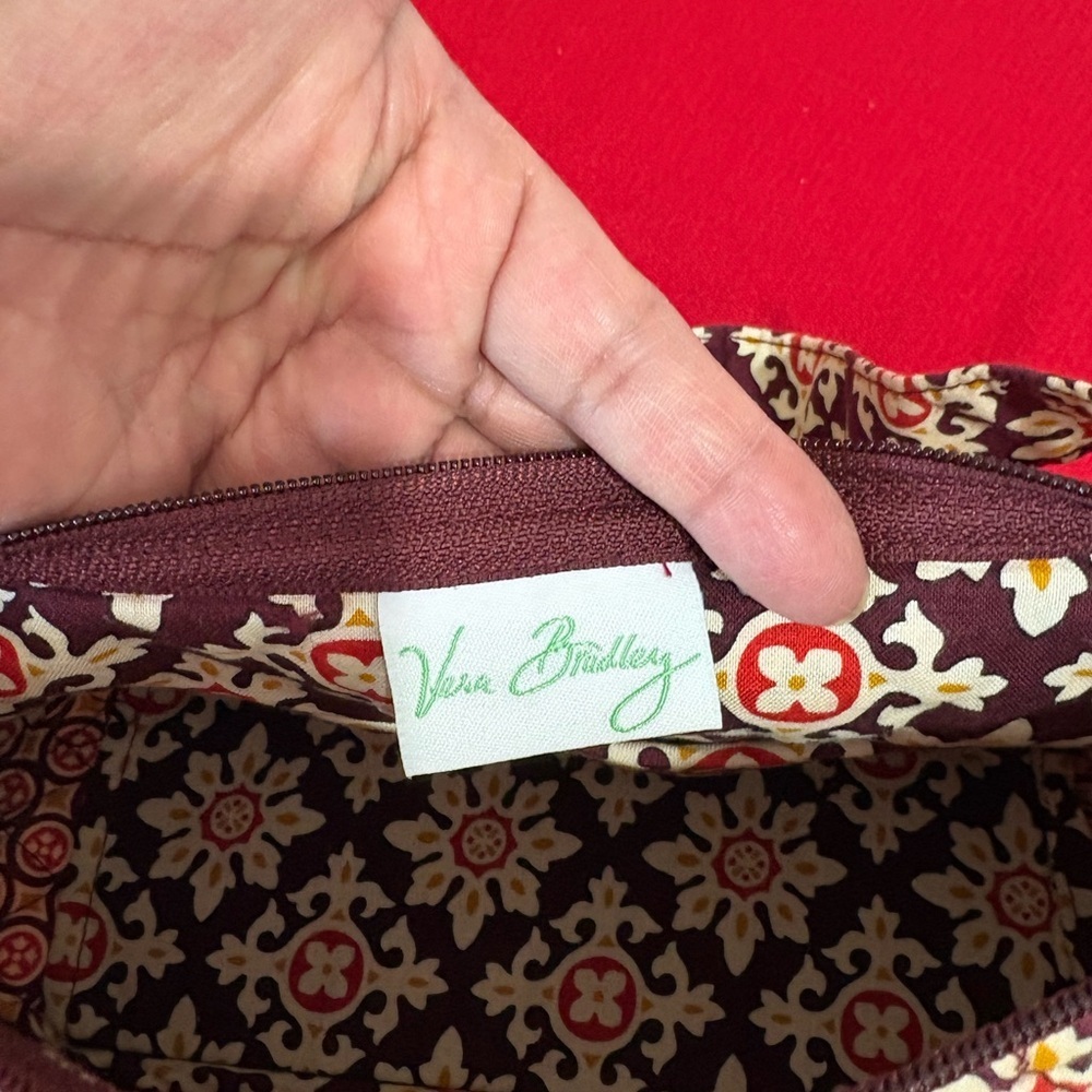 Vera Bradley Retired MEDALLION Small
Purse Handbag Zip Closure Maroon
Gold - Picture 8 of 12